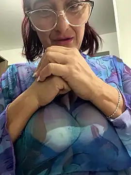 anastasia and jordan online show from January 12, 2026, 11:06 am