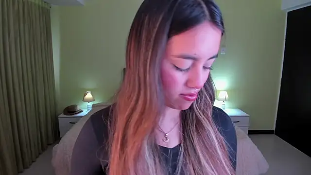  Charlotte evans 1 online show from July 8, 2026, 7:14 pm