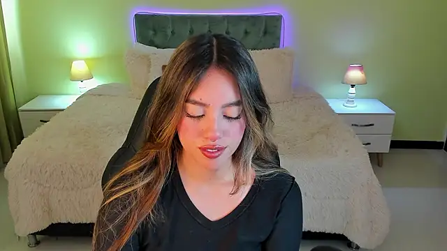  Charlotte evans 1 online show from March 20, 2026, 3:57 pm