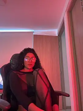 Jessie-pradoo online show from November 2, 2025, 6:35 pm