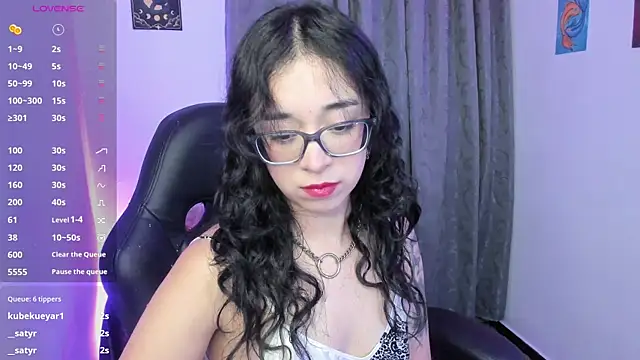 indra cam online show from June 29, 2026, 6:42 am