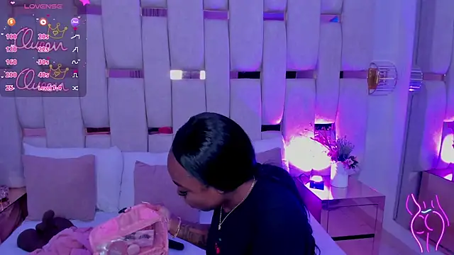 mia schwarz online show from March 3, 2026, 10:06 pm