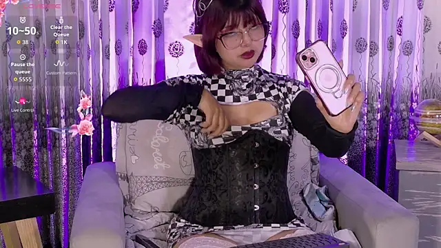 dakotta rosee online show from July 17, 2026, 1:08 pm