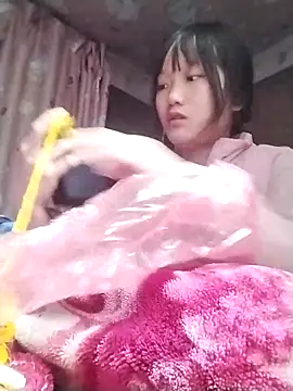 Snapshot of lytamye chatting on March 10, 2025, 1:56 am lytamye online show from March 10, 2025, 1:56 am