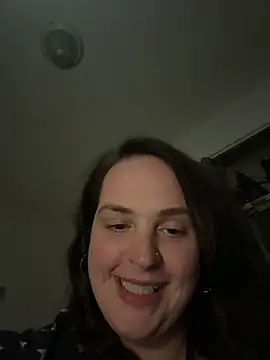 Snapshot of Quinnrose0420 chatting on February 25, 2025, 6:14 am Quinnrose0420 online show from February 25, 2025, 6:14 am