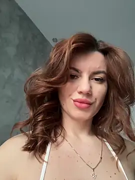 Snapshot of MayaMR chatting on February 16, 2026, 6:45 am MayaMR online show from February 16, 2026, 6:45 am