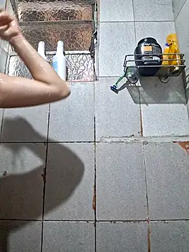 Sweet-diamondxxx online show from February 10, 2026, 4:50 pm