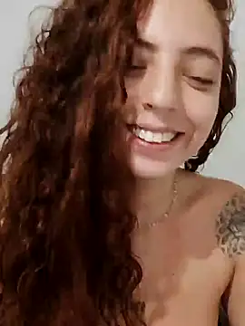 Snapshot of Sweet-diamondxxx chatting on January 30, 2025, 2:47 pm Sweet-diamondxxx online show from January 30, 2025, 2:47 pm