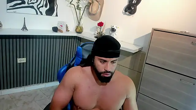 Snapshot of Daemon21 chatting on February 11, 2026, 7:58 pm Daemon21 online show from February 11, 2026, 7:58 pm