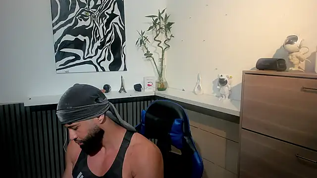 Daemon21 online show from November 29, 2025, 1:17 am