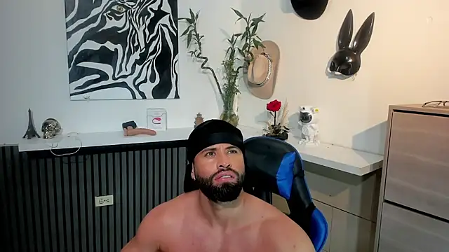 Snapshot of Daemon21 chatting on February 6, 2026, 9:00 pm Daemon21 online show from February 6, 2026, 9:00 pm