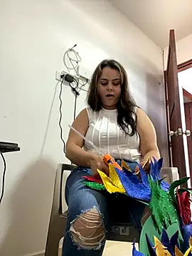 Im Amelia online show from October 21, 2025, 2:16 pm