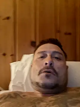 Snapshot of degiggxxx chatting on December 2, 2025, 10:28 am degiggxxx online show from December 2, 2025, 10:28 am