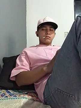 Snapshot of Slow_Kmazutra chatting on January 31, 2025, 7:29 pm Slow Kmazutra online show from January 31, 2025, 7:29 pm