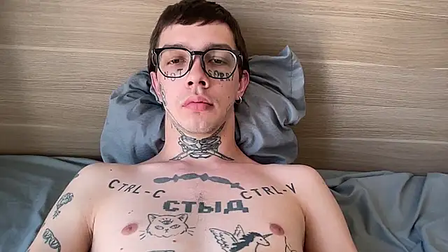 anahori  simon online show from February 19, 2026, 2:52 am