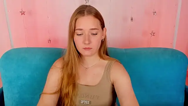 AlinaVice online show from July 9, 2026, 1:17 am