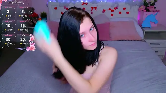 Snapshot of SarahStanley chatting on March 9, 2026, 4:10 pm SarahStanley online show from March 9, 2026, 4:10 pm