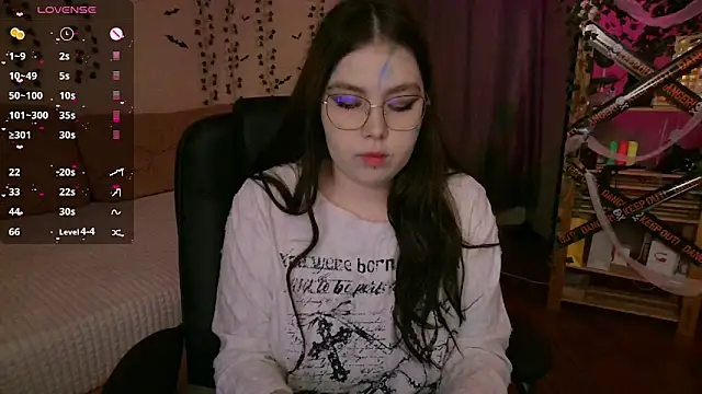 Arizonaa Muse online show from October 31, 2025, 1:35 am