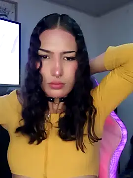 Snapshot of Lanna_hott_ chatting on September 19, 2025, 9:46 am Lanna hott  online show from September 19, 2025, 9:46 am