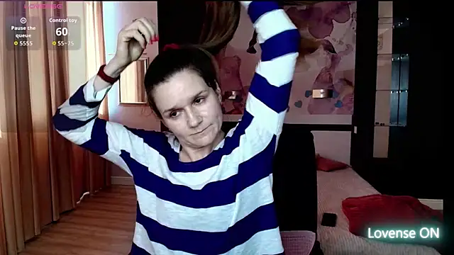 AriaGray online show from March 26, 2026, 12:58 pm