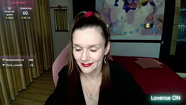 AriaGray online show from July 26, 2026, 1:01 am