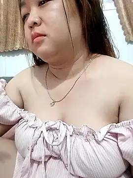 VyOanh2K online show from November 29, 2025, 3:56 pm