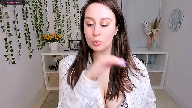 Lattea online show from March 25, 2026, 4:06 pm