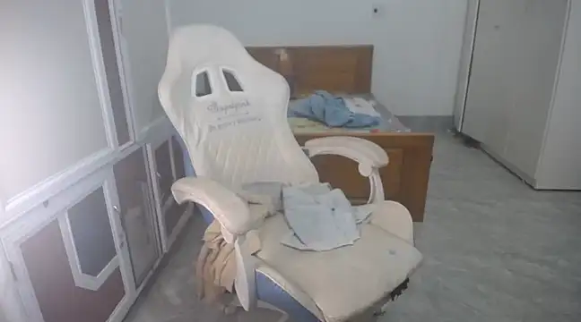 Snapshot of Susu204 chatting on February 17, 2025, 12:27 pm Susu204 online show from February 17, 2025, 12:27 pm