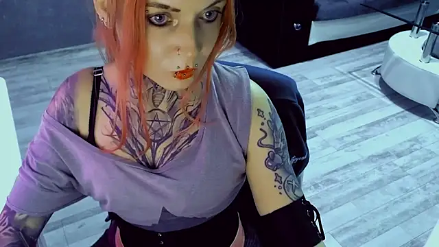 InesGold online show from February 24, 2026, 7:37 pm