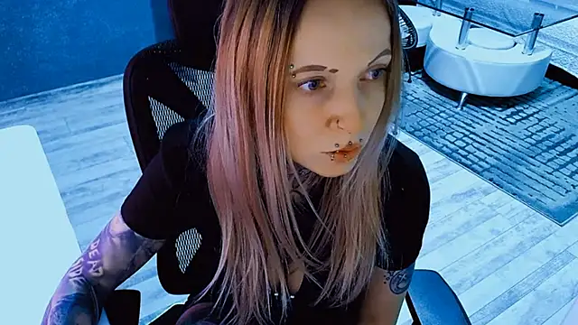 InesGold online show from April 8, 2026, 8:10 pm