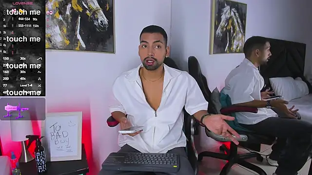 Snapshot of Andrew_x777 chatting on February 2, 2026, 1:32 pm Andrew x777 online show from February 2, 2026, 1:32 pm