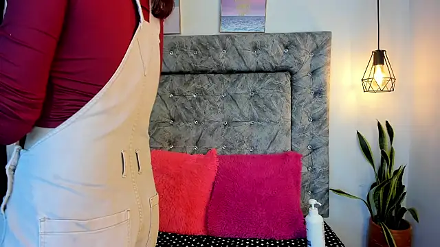 Snapshot of sweet_abby1 chatting on October 3, 2025, 12:28 pm sweet abby1 online show from October 3, 2025, 12:28 pm