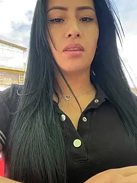 Sara luna  online show from July 13, 2026, 3:55 pm