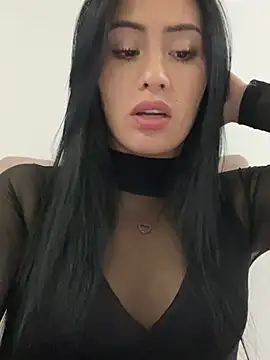 Sara luna  online show from July 23, 2026, 11:33 pm