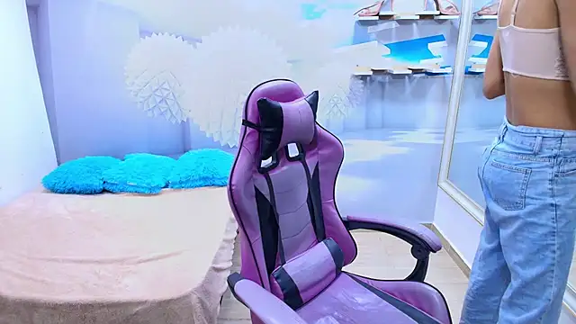 DEMI LEED online show from March 20, 2026, 12:06 pm