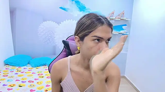 Snapshot of DEMI_LEED chatting on February 11, 2026, 12:27 pm DEMI LEED online show from February 11, 2026, 12:27 pm