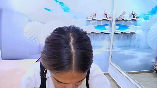 DEMI LEED online show from March 19, 2026, 11:43 am