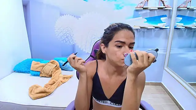 DEMI LEED online show from April 8, 2026, 11:55 am