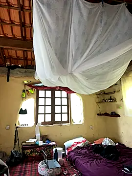 sammoura01 online show from November 27, 2025, 2:50 pm