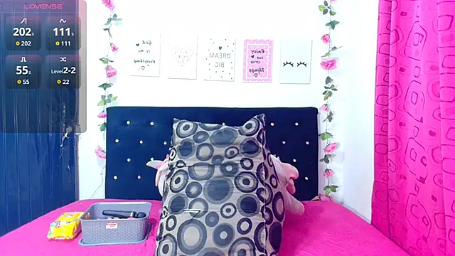 CiaraEbony online show from October 23, 2025, 2:10 am