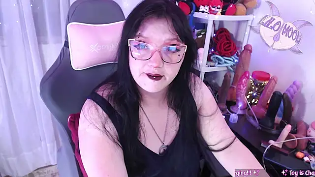 LiloMoon69 online show from March 6, 2026, 2:56 pm