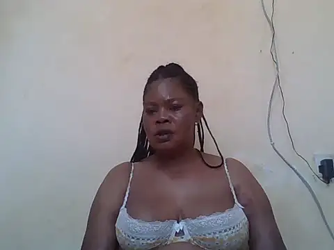 ANALQUEEN4 online show from January 7, 2026, 1:27 pm