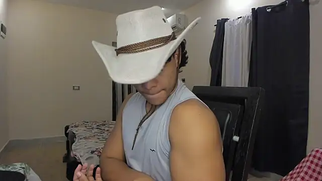 Snapshot of johan_beley_ chatting on February 18, 2025, 8:58 pm johan beley online show from February 18, 2025, 8:58 pm