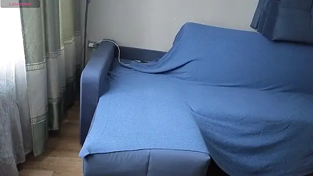 Snapshot of MilaaMilaa chatting on February 17, 2026, 3:37 am MilaaMilaa online show from February 17, 2026, 3:37 am