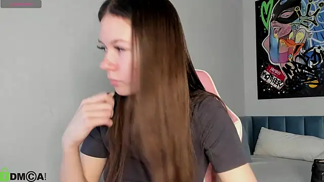 Snapshot of Nicole_Charm chatting on December 19, 2025, 12:03 am Nicole Charm online show from December 19, 2025, 12:03 am