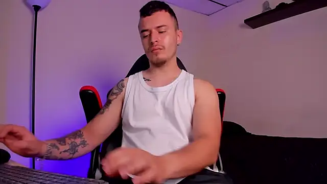 james connor2 online show from November 2, 2025, 4:01 pm