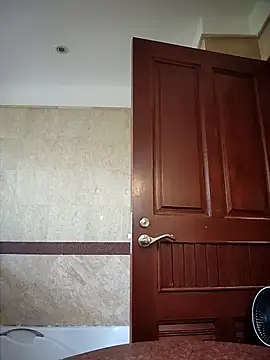 Izabella Bella online show from April 11, 2026, 8:29 am