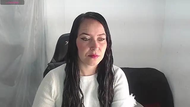carla slut outlimits online show from April 29, 2026, 12:20 pm
