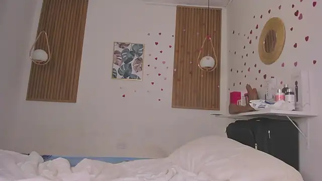 TiffanyWright online show from March 23, 2026, 12:27 pm