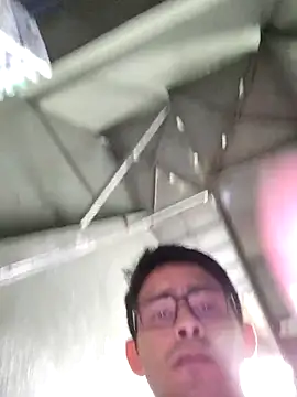 VL25DN26 online show from October 5, 2025, 6:26 am